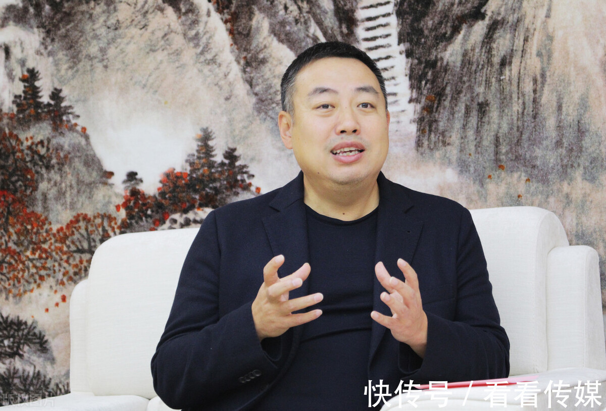 国乒|国乒选手奖牌成绩两手抓,邓亚萍学历最高,樊振东有点可惜