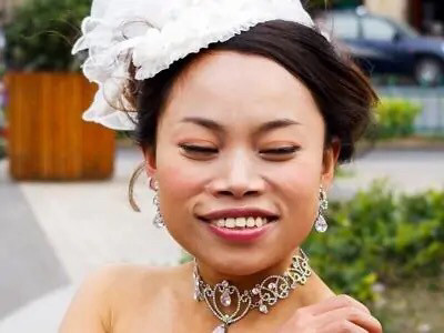 爱情买卖|靠征婚走红的凤姐后悔了!赴美10年后坦言过得不好:活得不如狗!