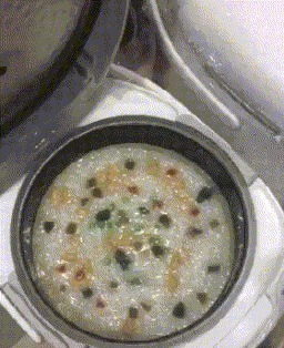 |搞笑GIF:今天给大家来个街头篮球, 是不是感觉很炫酷的样子?
