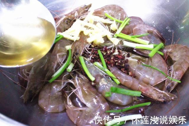 妙招|做白灼大虾,牢记不要加水,教您2个妙招,白灼大虾鲜嫩好吃