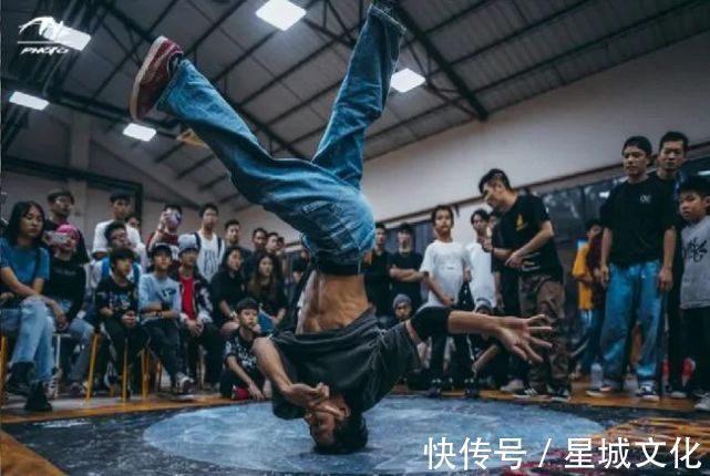 舞种|《街舞4》“回正轨”传播街舞发展 小心身上的「达摩利斯之剑」