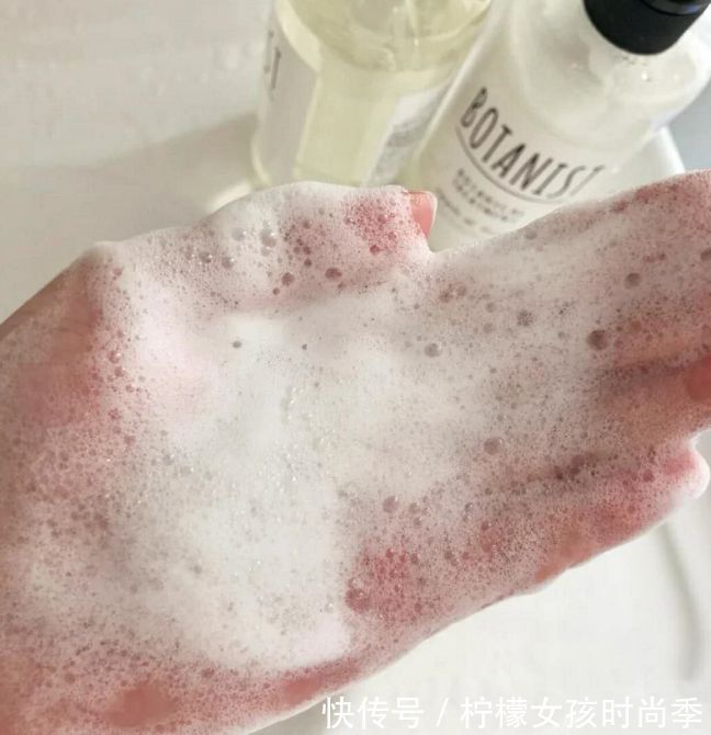 智商税|别交智商税了!藏在屈臣氏“角落”的5款洗发水,不少孕妈成箱囤