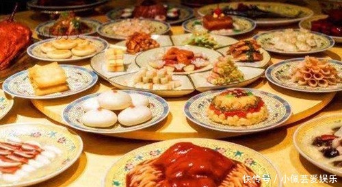 头发|朱元璋从御膳中吃出一根头发，厨师急中生智，回了6字保全性命