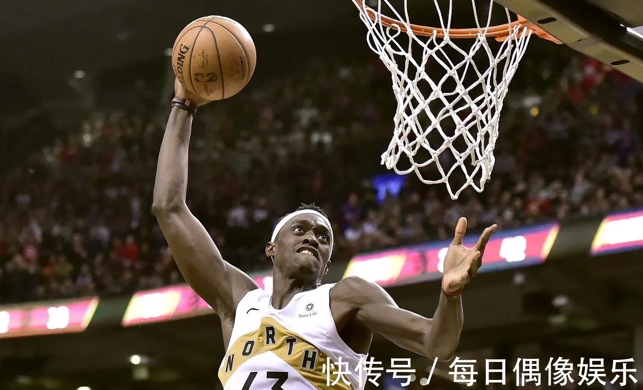 交易|新死亡五小阵容！名记：达成4换2交易，勇士筹码太诱人，联盟难受