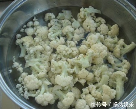 糖尿病早餐这样吃,保证全天血糖正常,既简单又营养