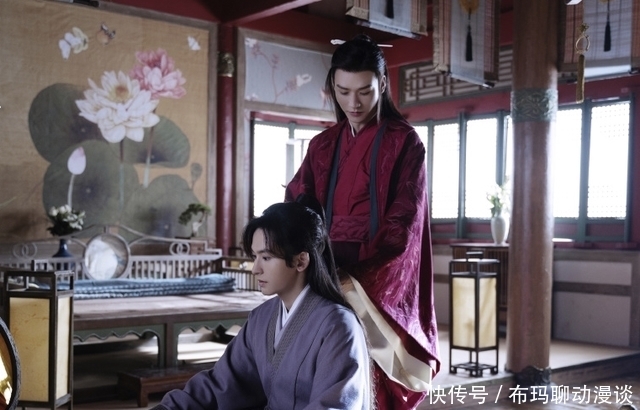 张哲瀚粉丝演唱会捣乱,撤掉龚俊应援幅,集体入场抢座位