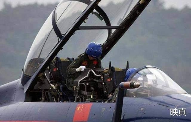 余旭5万选1飞歼10的金孔雀,4年前血染长空,年仅30