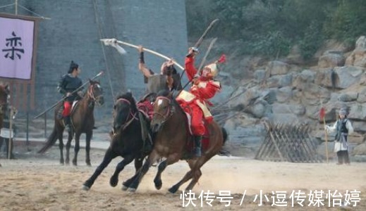 武力|同是马军五虎将，呼延灼和林冲谁的武力更高？答案很显然