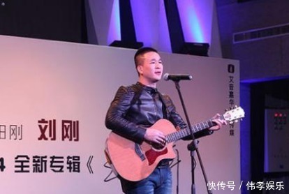 慈善|旭日阳刚现状,一个靠商演为生年入百万,一个回农村做慈善成网红