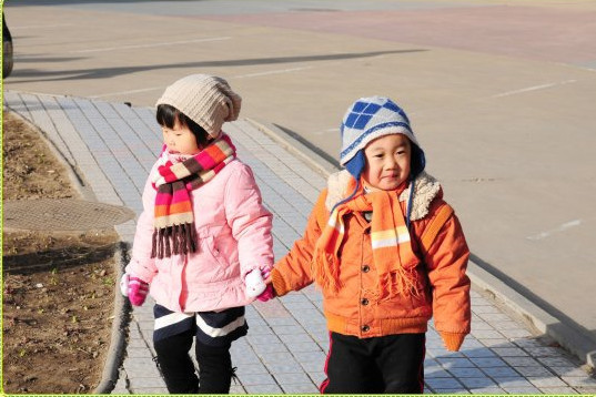 眼界|低情商的孩子通常来自于4种家庭!爸妈不改,娃步入社会要吃大亏