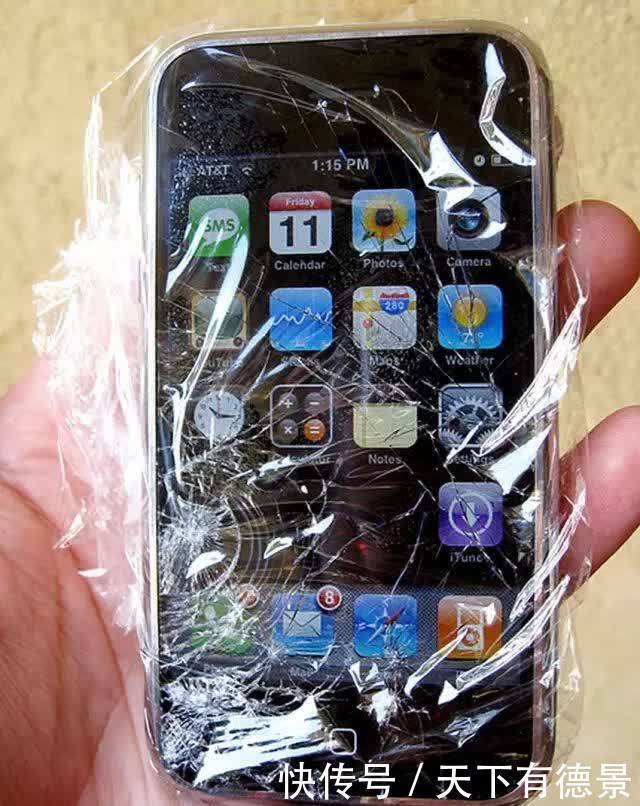 保鲜膜又出新招了！包在头发上，头发变得这么柔顺……