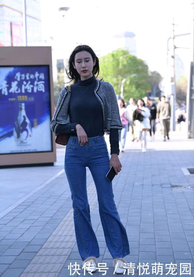 圆领开衫外套,搭配阔腿牛仔裤,势必会引领一番潮流