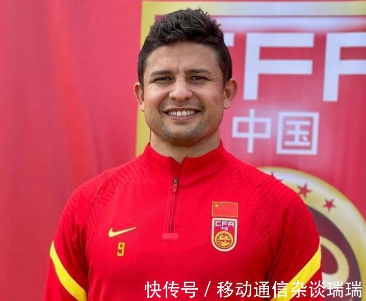 韦世豪|首位旅欧归化曝光!欧洲豪门将签约32岁国脚,国足利好,李霄鹏笑了