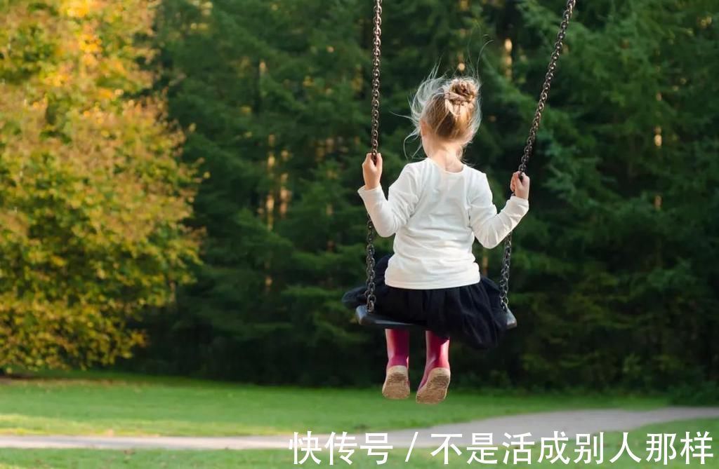 童年时期|缺爱、孤僻、讨好型的孩子大多来自这几种家庭,一起来自省自查!