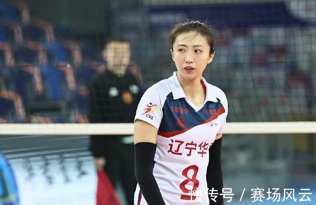 金软景|丁霞和段放退步明显!上海女排2连胜拿到季军,球迷舍不得金软景