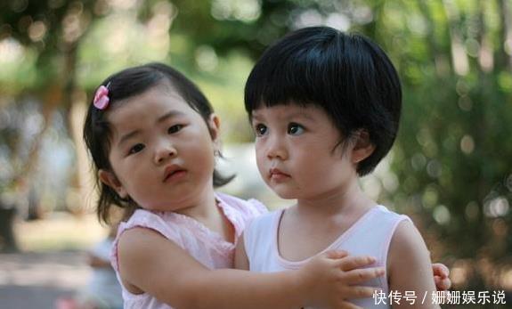 家庭|生两个女儿的家庭,20年后,父母必须面对4个问题,残酷又现实