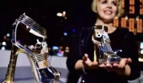 钻石|全世界最贵的鞋,镶嵌了一颗30克拉的钻石,运用纯金打造