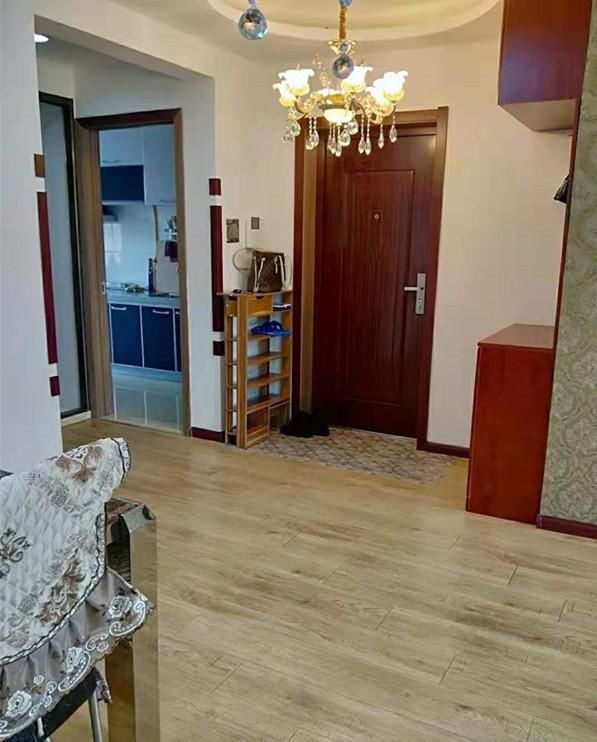 电视机|爸妈的养老房，装修花了9W！亲戚前来串门，都说钱花得超值