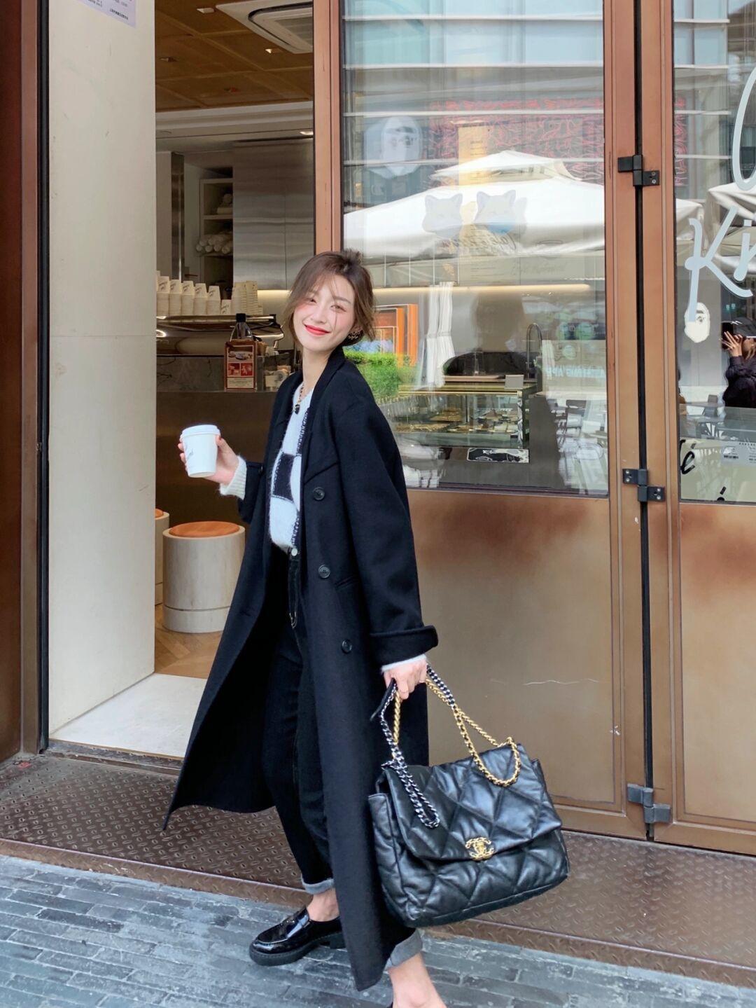 美眉|毛呢外套不能乱穿,这几个搭配思路值得借鉴,远离拖沓,高级精致