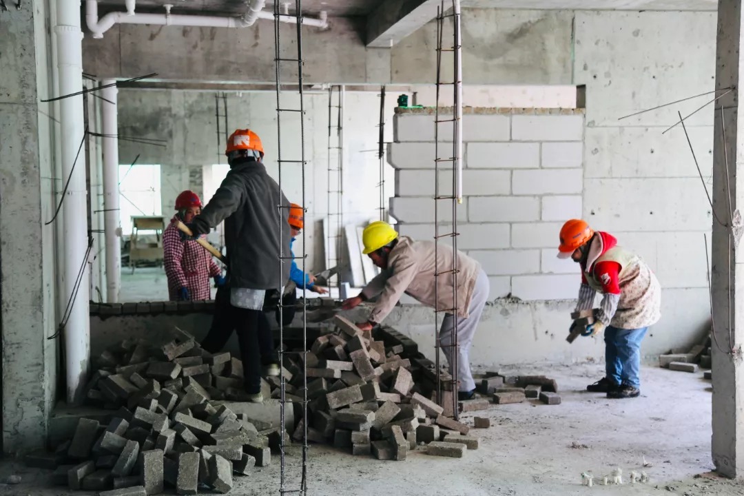 云报集团|昆明恒大云报华府正式复工!