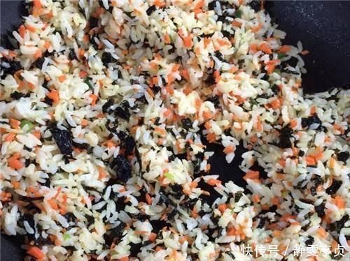 炒饭别只会加鸡蛋，加它炒，更香光盘更快，还补钙，促进生长发育