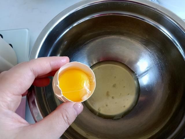 做芝麻红枣糕啦！不加糖也甜甜的，秋后1天2块我从不间断