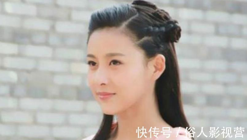 阿朱&天龙中,乔峰对3个美人动过心,有一个乔峰不敢看第二眼