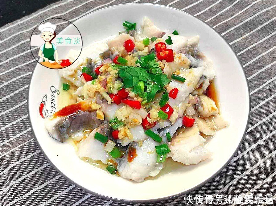 鱼肉此做法,不蒸不炖,5分钟上桌,又嫩又滑,实在是太鲜美了!