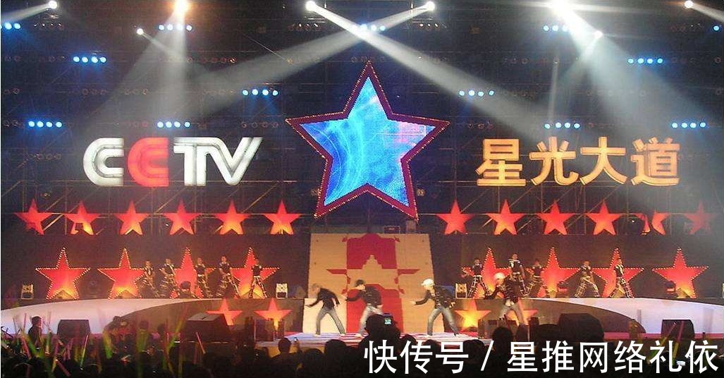 黑格尔|她四次登上《星光大道》花费120万，不仅没红，还欠债40万