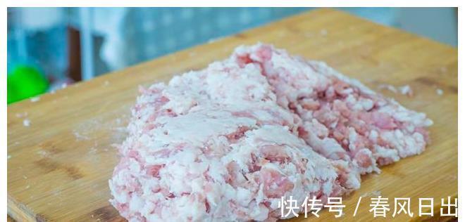 早餐就馋这馄饨,调馅和面调汤底,做法详细讲解,皮薄馅大超好吃
