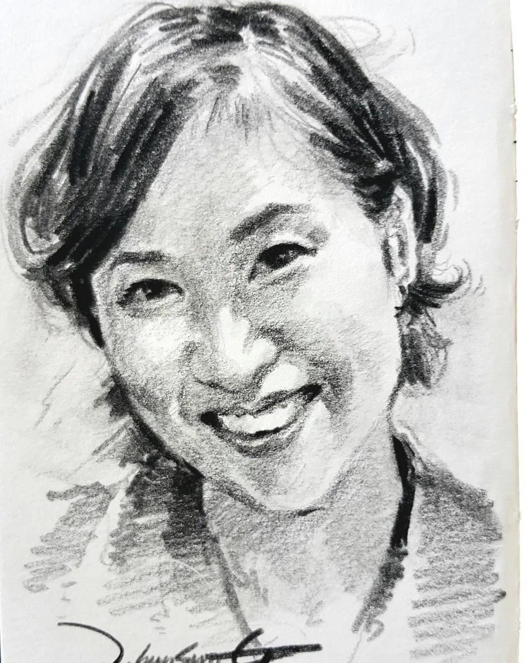 小孩童$画皮画骨难画魂,他用木炭条把肖像画活了