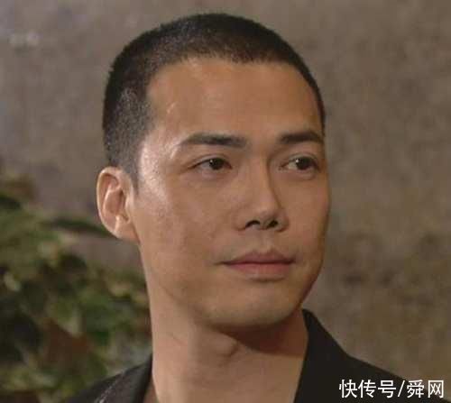 应采儿|和GAI节目中闹不和?陈小春冷脸说抱歉，陈小春参加《披荆斩棘的哥哥》是应采儿安排的