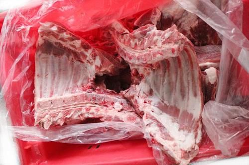 买排骨,要分清“前排”和“后排”,差别很大,一定搞明白再去买!