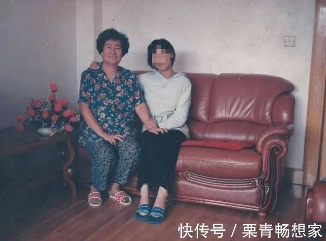 教授|女儿出国留学17年音信全无,父母身患癌症,她却改名换姓成为教授