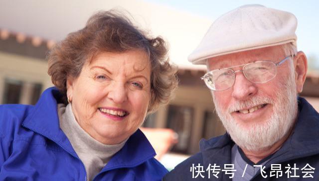 dh为何老年痴呆越来越多提醒坚持4个习惯,远离“老年痴呆”