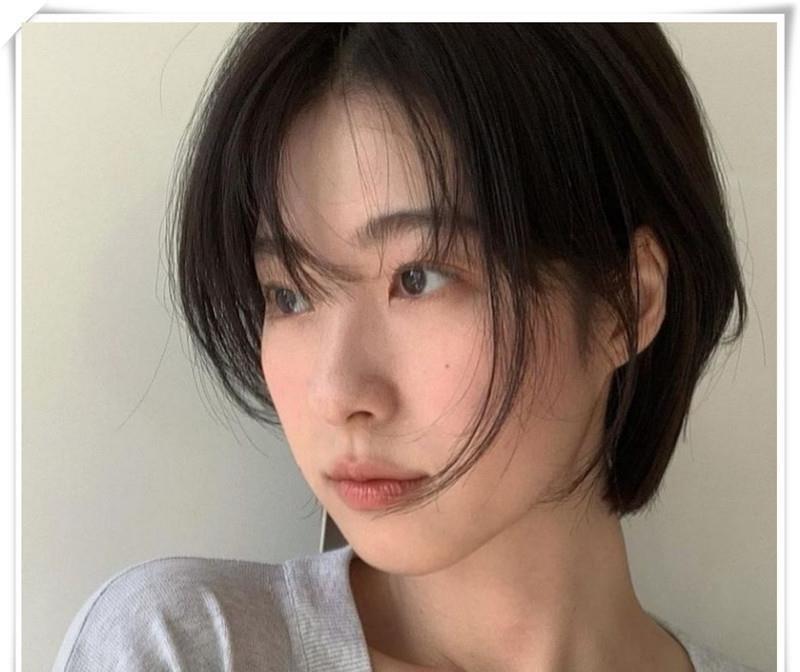 下巴|颧骨高下巴短大方脸，深度解析三大脸型，选择更适合自己的发型