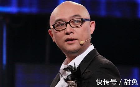 嘉宾|男嘉宾月薪五千遭全场灭灯,临走时自曝身份,女嘉宾脸都变色了