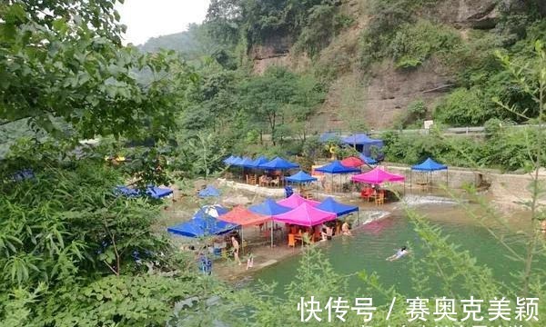 王婆岩|成都的“小九寨”，距离主城区60公里，夏天必去玩水地