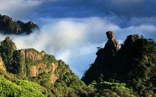 江西“最出名”的2座山，一座闻名全国，一座风景不亚于黄山