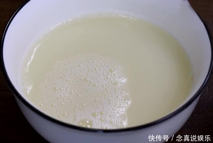 早餐多喝它，比牛奶補(bǔ)鈣，比骨頭湯有營(yíng)養(yǎng)，孩子常喝頭腦更靈活