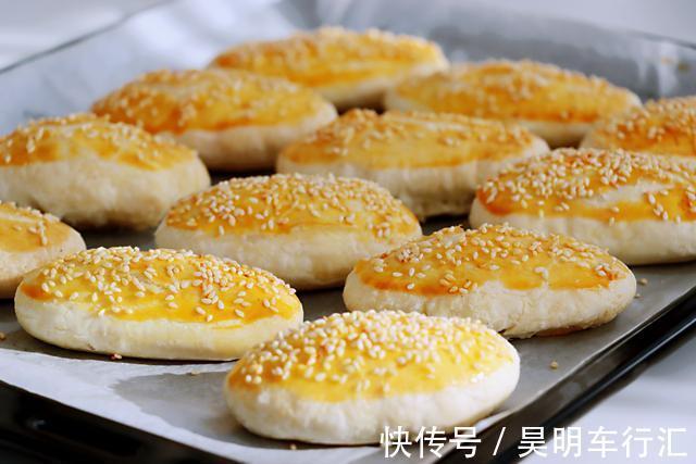 做酥点不用猪油也能酥掉渣,咬一口满嘴香,放三天不变样,吃不够