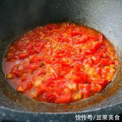 橄榄油|#2021创意料理组——创意“食”光#红酱番茄烩蛋