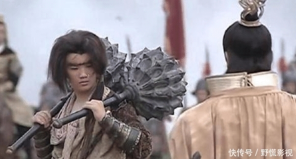 为啥古人使用100斤重的冷兵器,现代人拼命也拿不动?