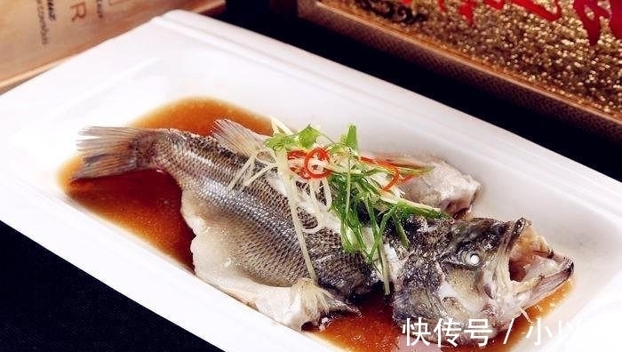 鱼身|蒸鱼时, 很多人都犯了这6大错误, 导致鱼肉不鲜也不嫩, 还有腥味!