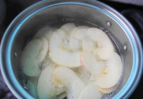 苹果|苹果和此物一起煮，每天一碗，口臭没了，失眠好了，胖人越吃越瘦