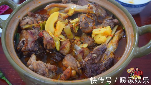 酸笋老鸭煲最好吃的做法，简单美味又下饭，看看你喜欢吃不