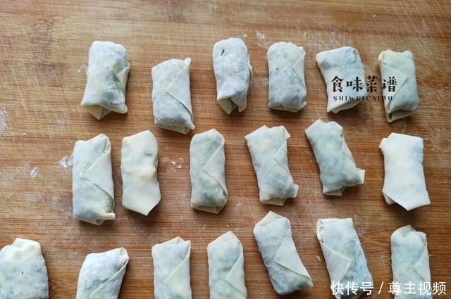 搅拌均匀|懒人春卷的做法，不和面，也不揉面，5分钟出锅，外酥里嫩又解馋