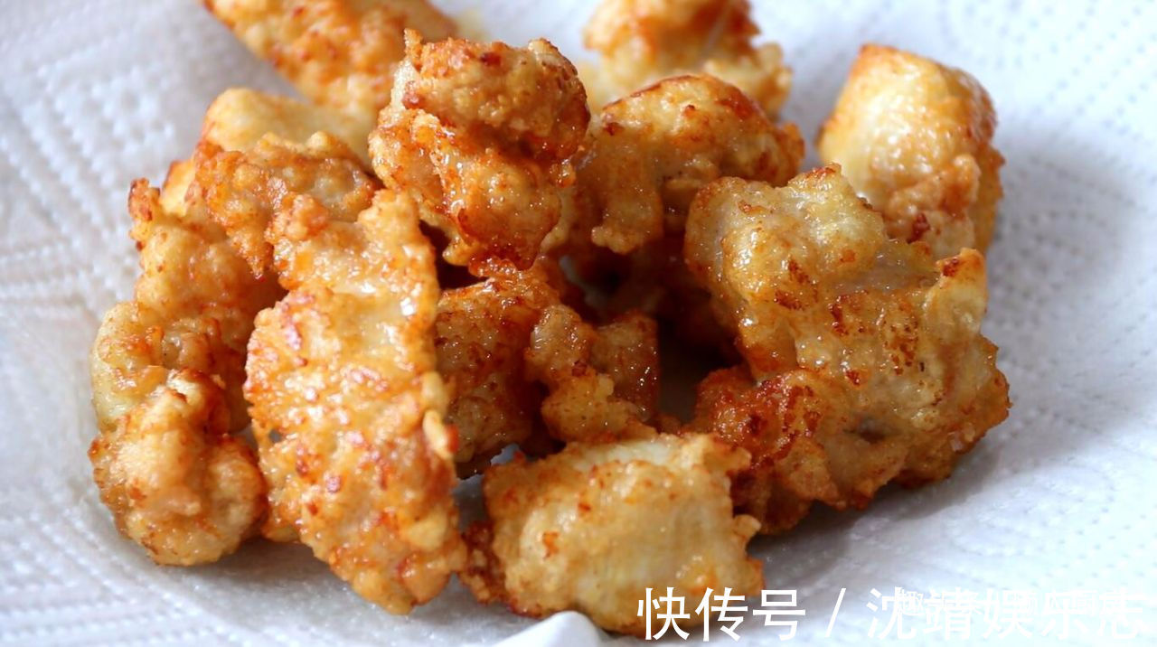 教你鸡胸肉最香的做法,外皮酥脆,肉嫩不柴,怎么吃都吃不腻