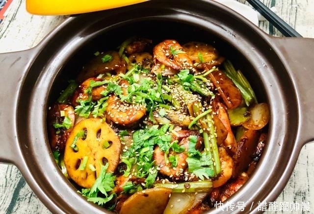 适量|不喜欢“扒虾”,虾的新做法,咸香下饭,连壳带虾全吃掉