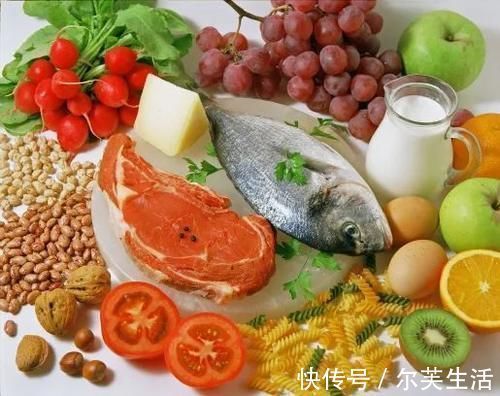 健康|冰箱里放这4种食物,等于给健康埋“雷”,你踩“雷”了吗?